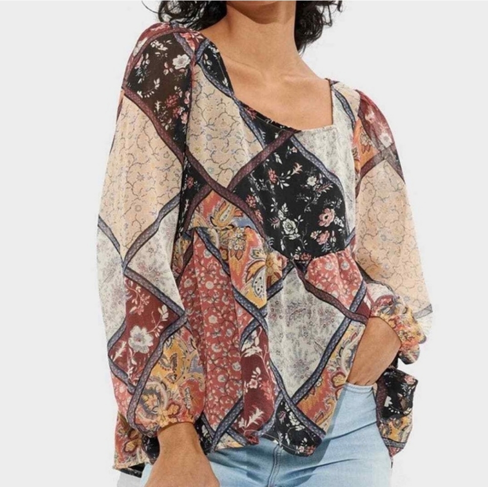American eagle NWOT Quilted Boho Pleplum Top
